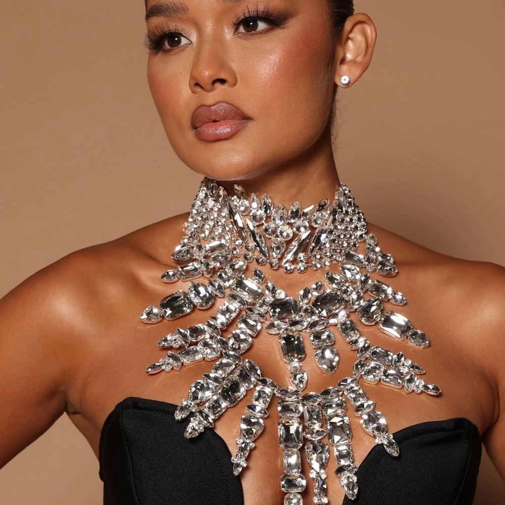 Rosie Rhinestone Embellished Necklace